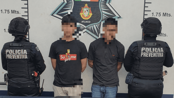 ¡Caen dos asaltantes en Atlixco! Intentar robar coche en Lomas Verdes